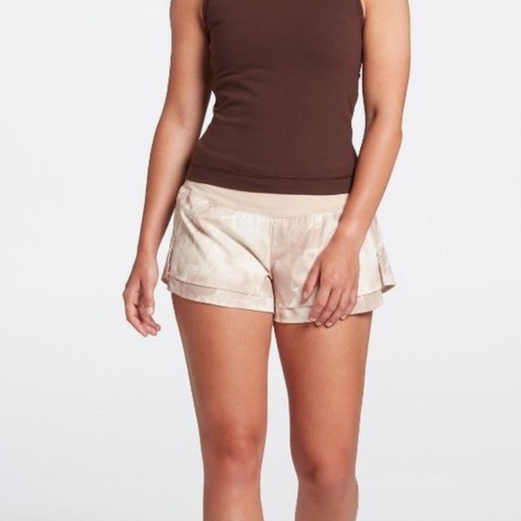 CALIA by Carrie Underwood Pants - Calia Kick It Up Performance Shorts Women's Size XXL